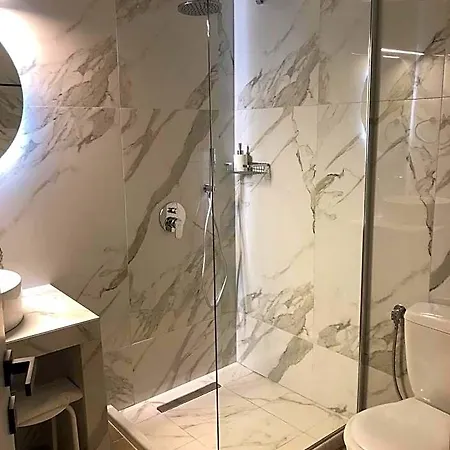 Pantheon Hotel