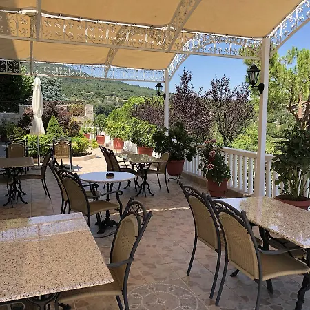 Hotel Pantheon Litóchoron