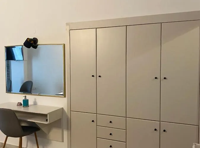 מלון Pantheon 3*