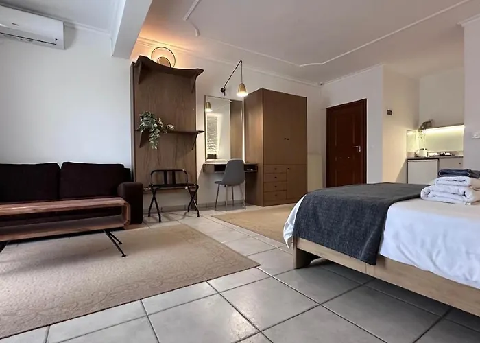 Pantheon Hotel Litochoro